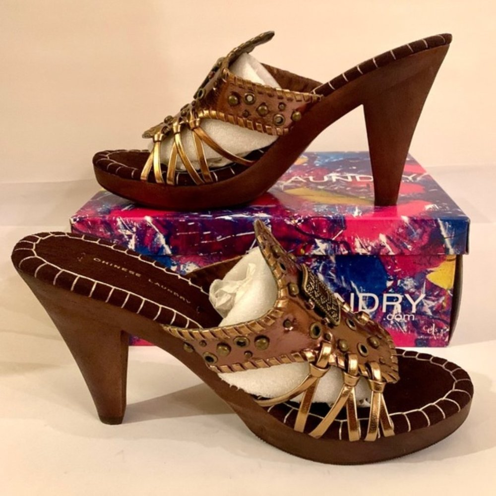 🥳HP🥳 NWOT Brown Wood Platform Shoes | 8.5 M